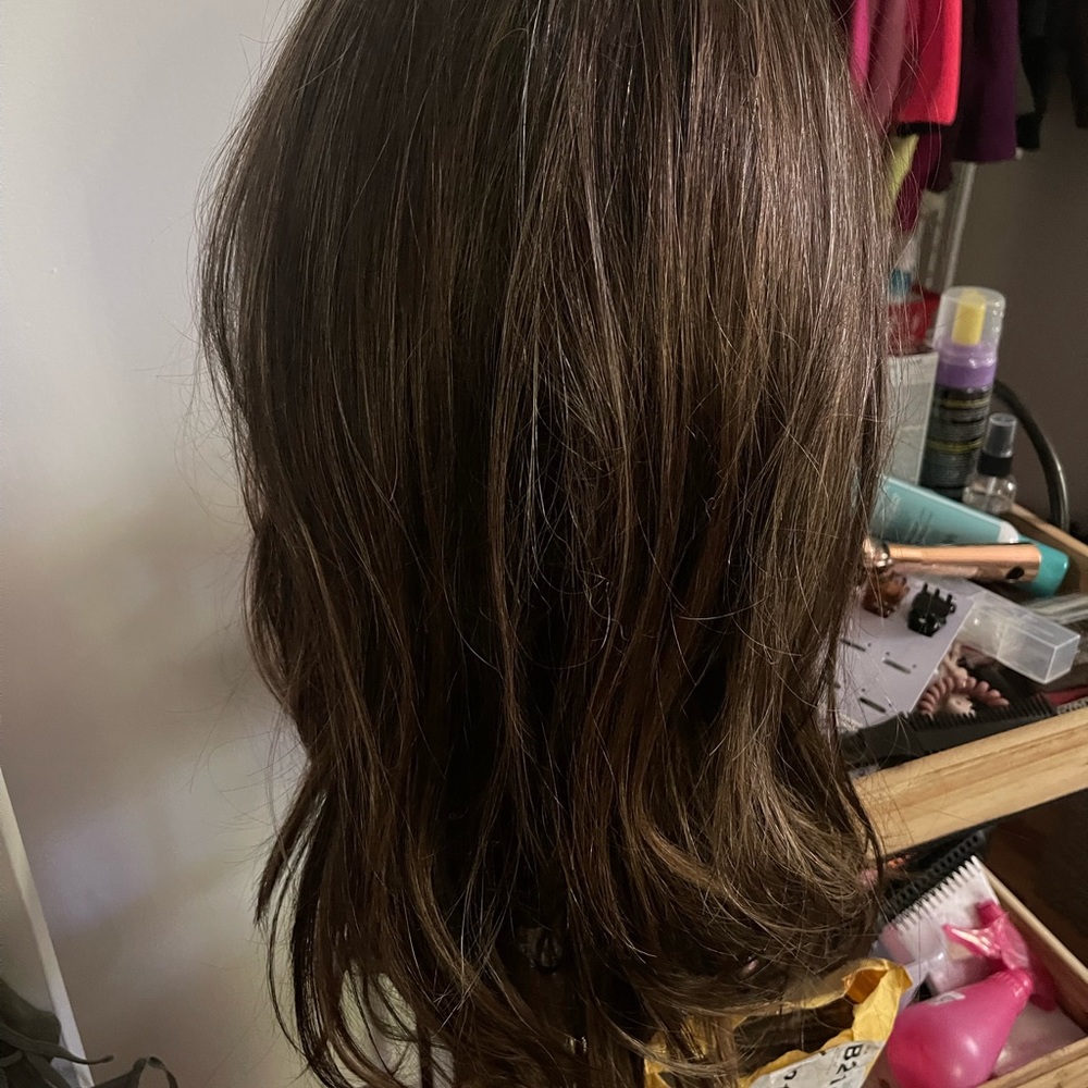 Wig - Picture 2 of 8
